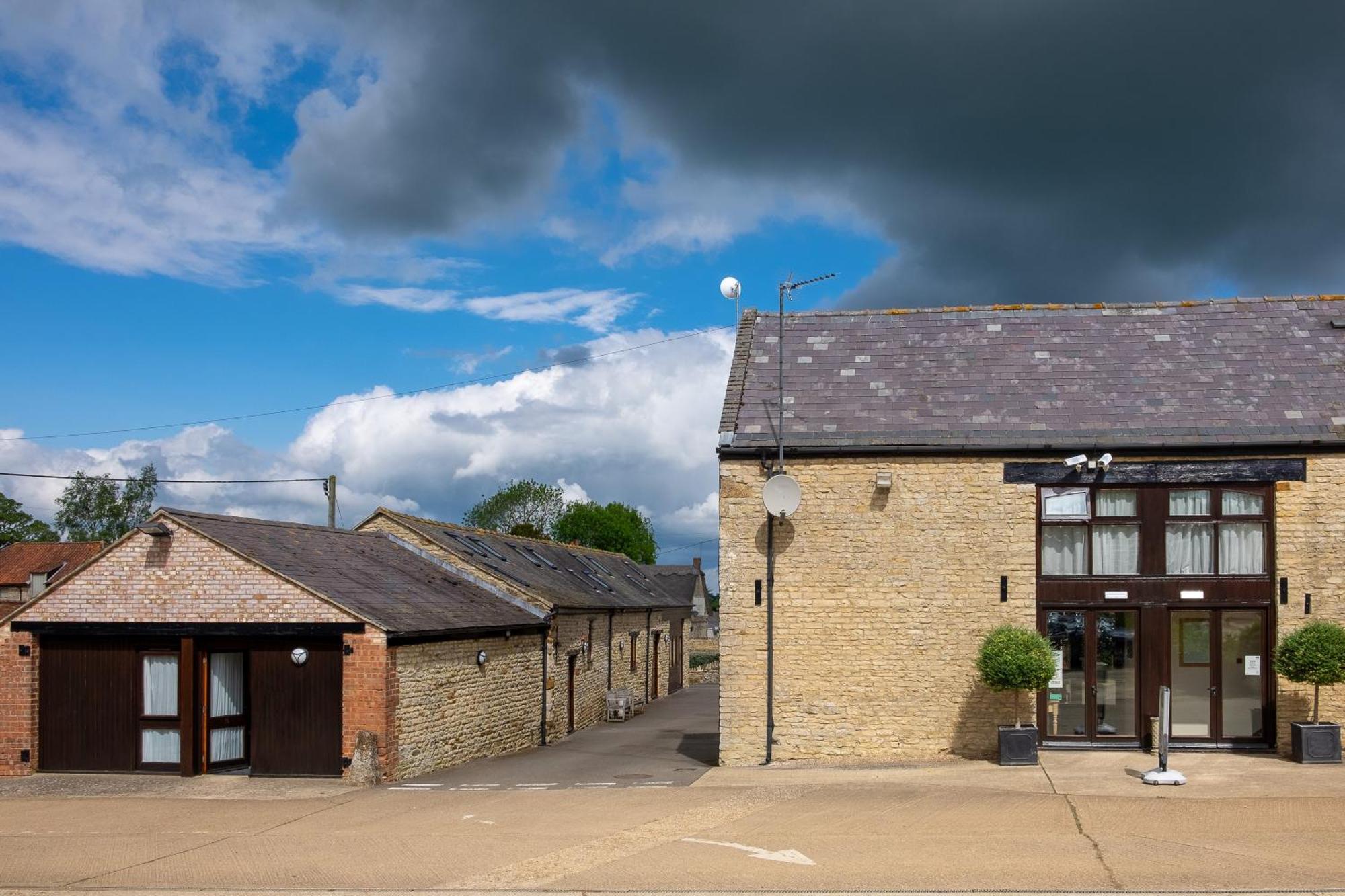 Church Farm Lodge Harrington エクステリア 写真